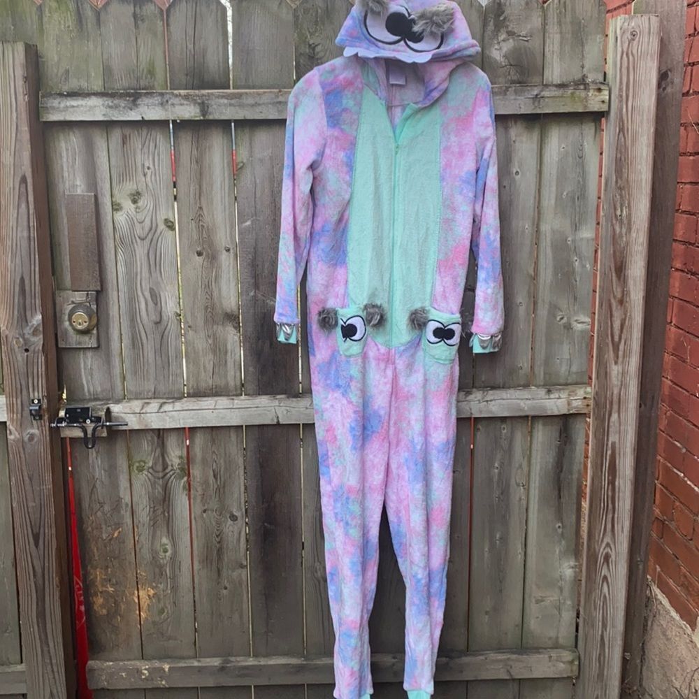 Secret Treasures Onesie sz. M